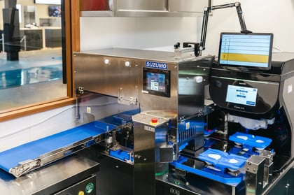 【象印公式】ふんわりおむすびロボット1